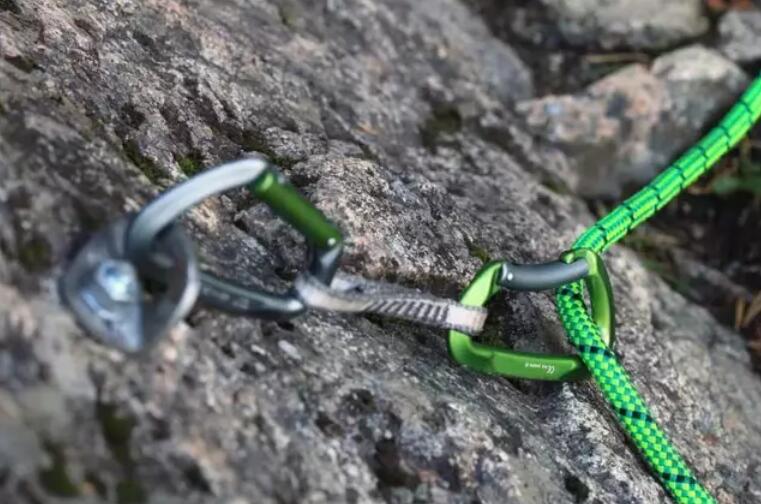 Titanium Alloy Carabiner