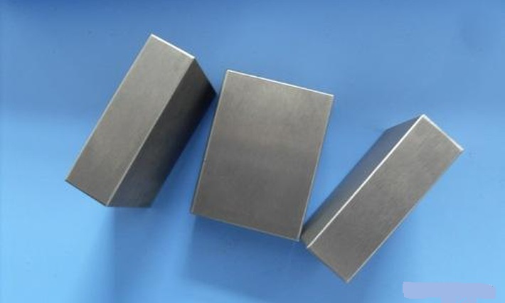 Advantages & Disadvantages of Tungsten Alloy Marine Counterweights