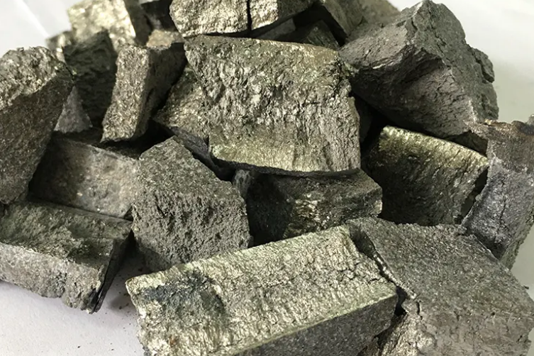 Rare earth metal