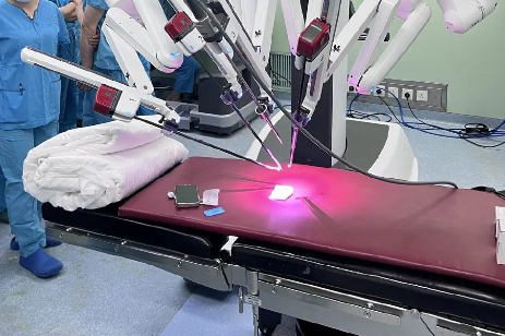 Da Vinci Surgical Robot