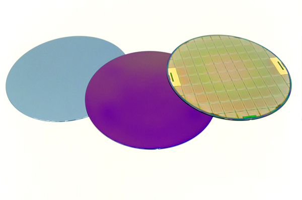 What Are the Common Semiconductor Substrate Materials and How Do You Choose?